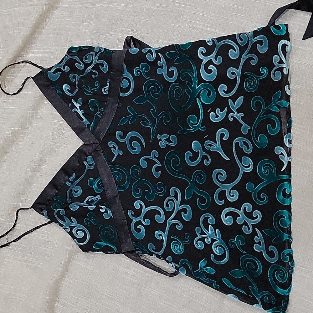 Guess Tank